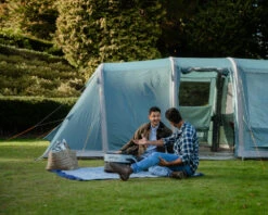 Vango Airbeam Vango Castlewood Air 800XL Tent Package (2023) 28 Vango Airbeam Vango Castlewood Air 800XL Tent Package (2023) -Camping Gear Shop castlewood air 800xl lo 2023 11