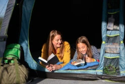 Coleman Castle Pines 4L Blackout Tent (2022) -Camping Gear Shop of3a1389