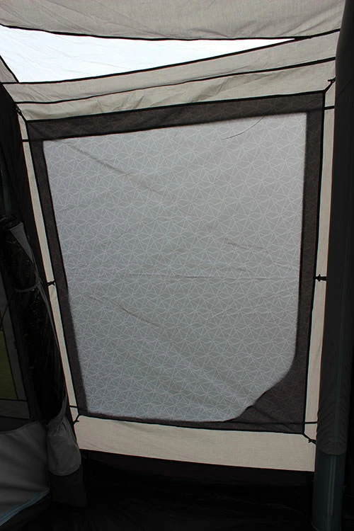 Outdoor Revolution Movelite T4E PC Lowline Awning (180-220cm) (2023) 8 Outdoor Revolution Movelite T4E PC Lowline Awning (180-220cm) (2023) - Image 6